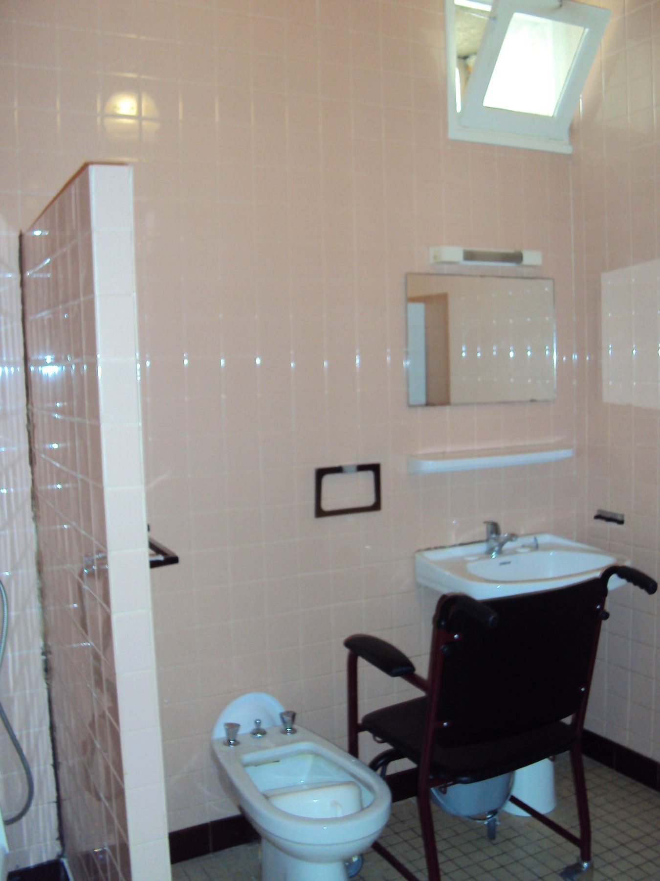 La salle de bain — avant